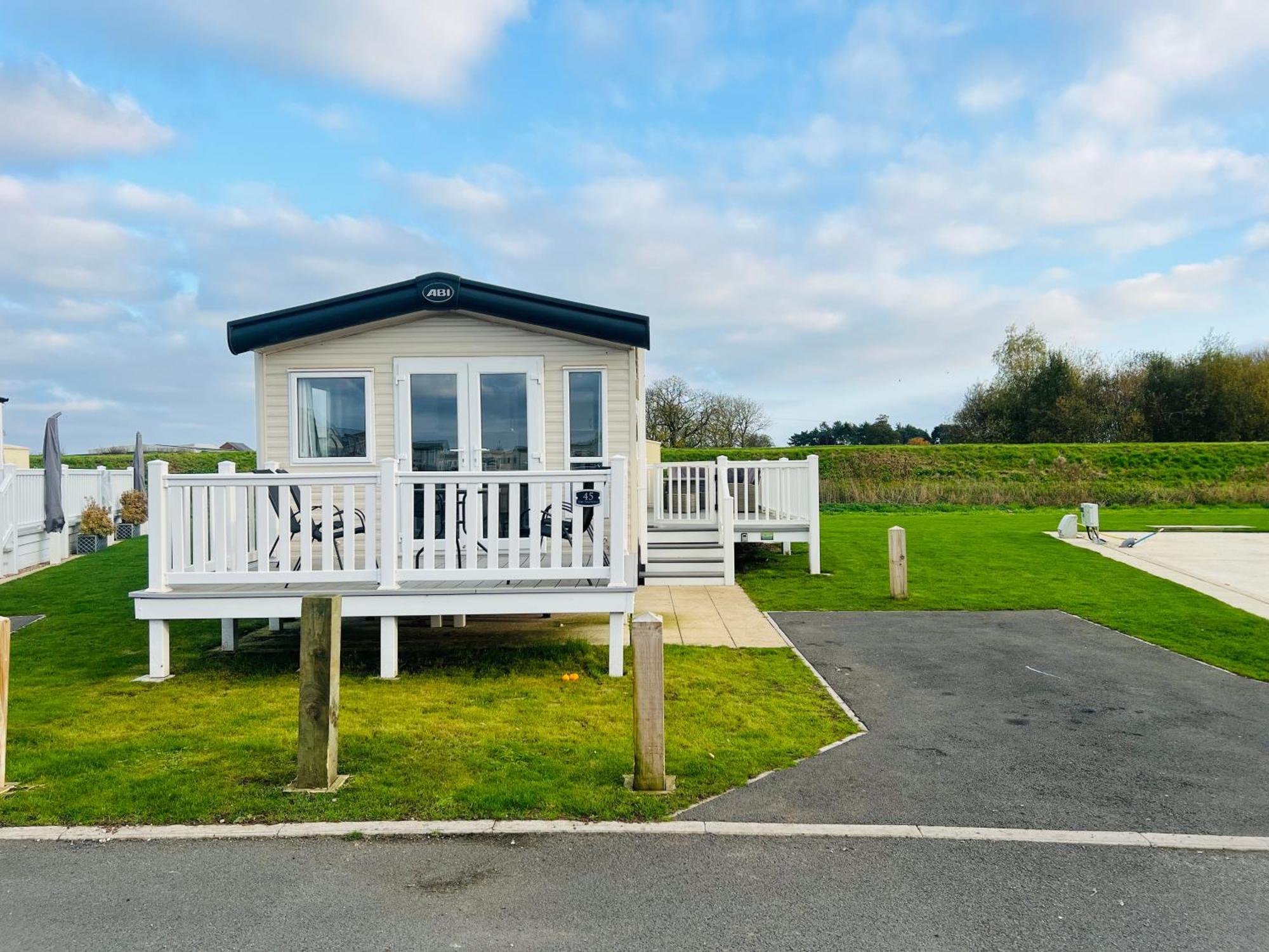 The Pastures Holiday Lodge Tattershall Esterno foto